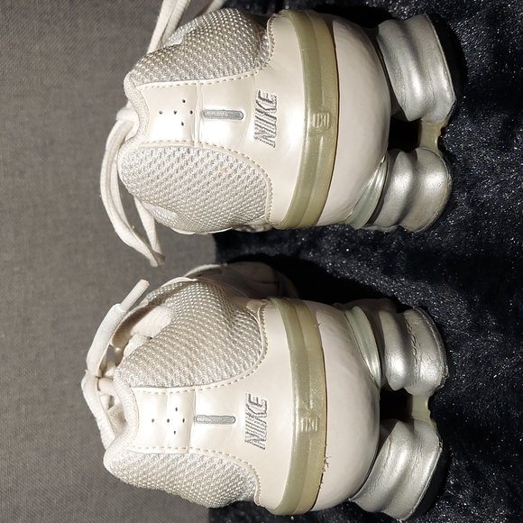 Nike Shox BRS 1000 white & silver ladies size 7.5 - Picture 3 of 8